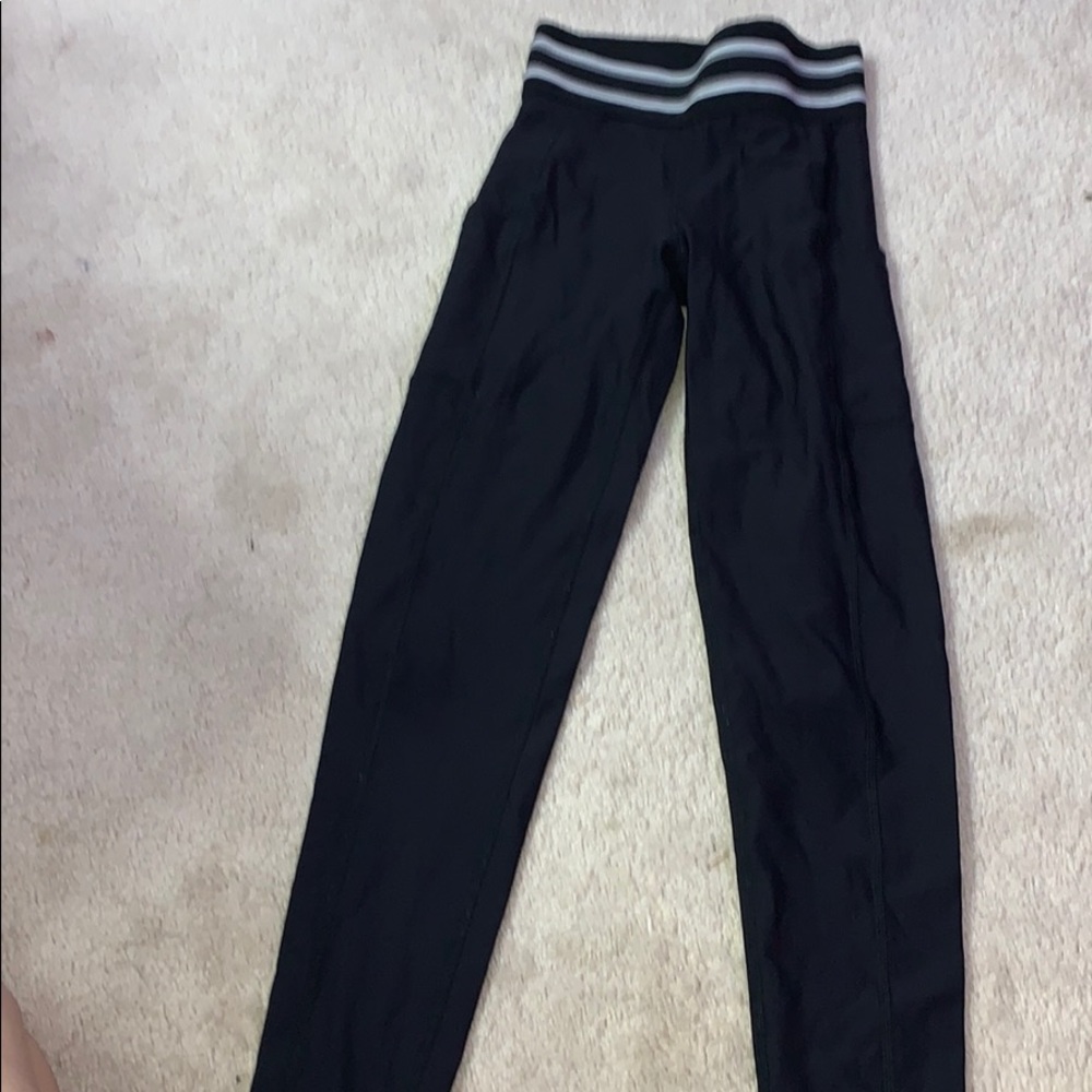 Black aerie leggings